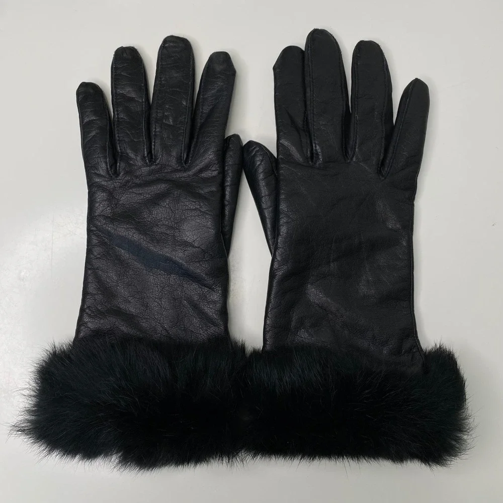 N/A black leather